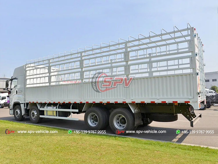 ISUZU Heavy-duty Fence Delivery Truck - Rear Left Side